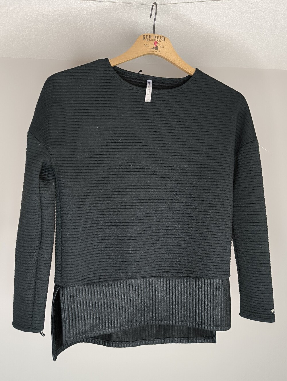 Fabletics Black Ribbed Long-Sleeve Women's Thermal Sweater M